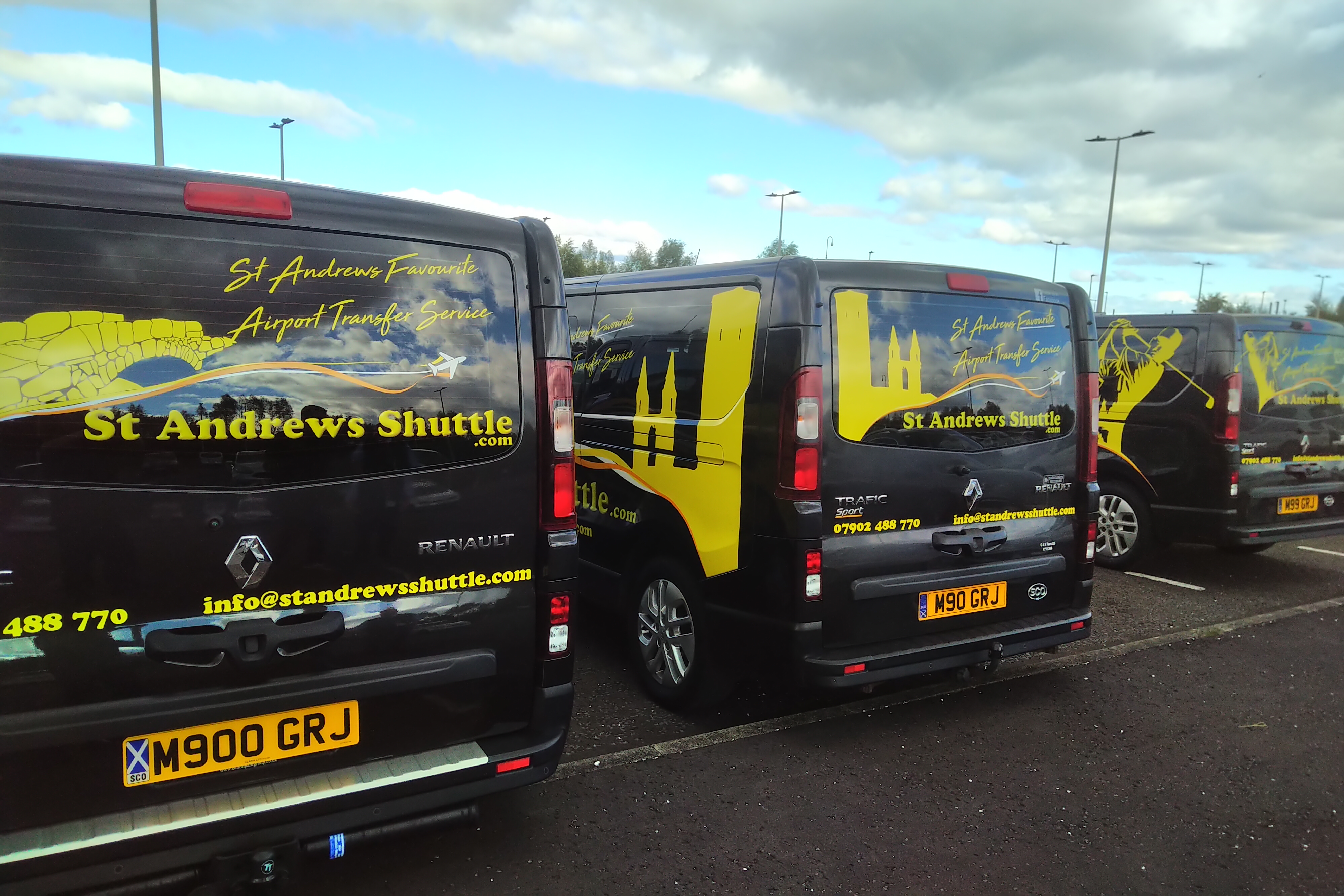 Renault Trafic minibuses